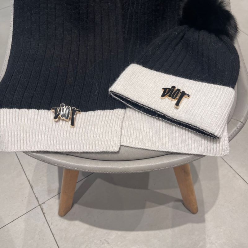 Christian Dior Caps Scarfs